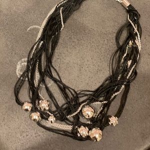 Esprit necklace choker